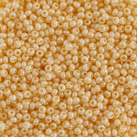 10/0 Opaque Beige Pearl Czech Seed Bead