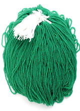 11/0 Green Oily (Opal) Opaque Preciosa Seed Bead