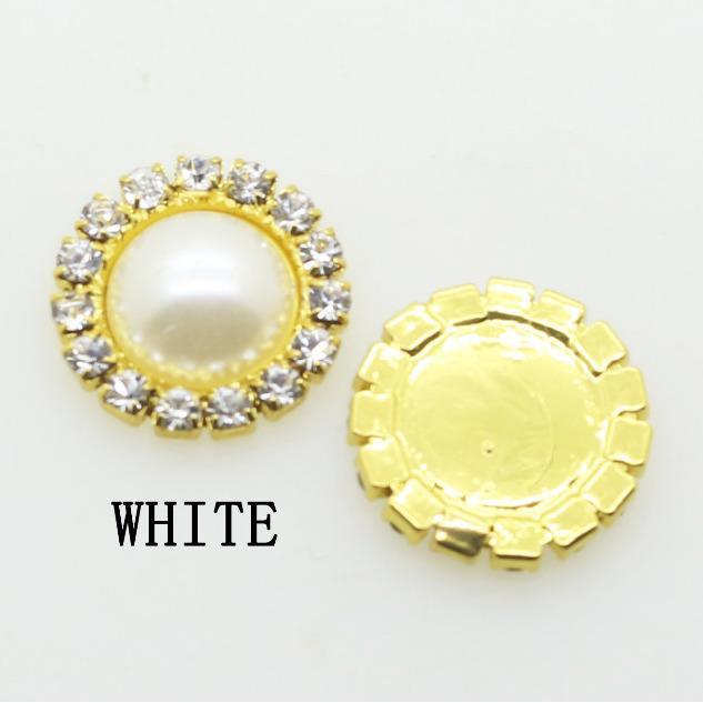 15mm White Pearl in Gold Rhinestone Frame Gem