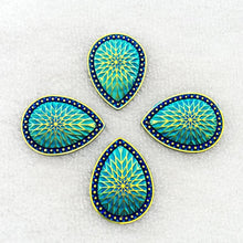 29*39 Starblanket Pattern, Large Teardrop Resin Gem, Sew On