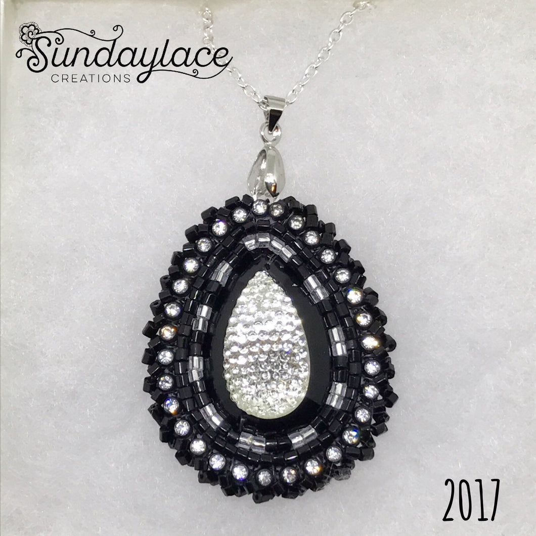 Black & Silver Pendant Beadwork